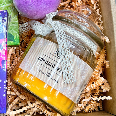 Подарочный набор "Витаминный заряд" с аромасвечами, бомбочками для ванны и печеньем с предсказаниями N 46439